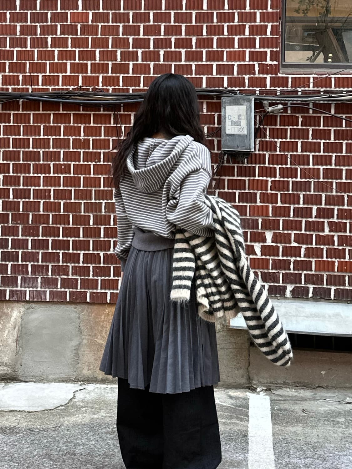 스트라이프 후드 가디건 투웨이 후드집업 플리츠 스커트 스트라이프 팬츠코디 상품이미지5