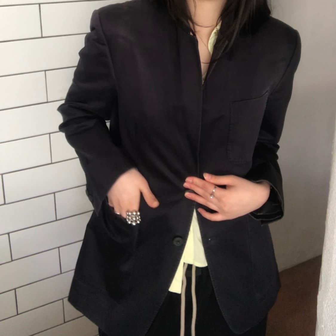 Burberry(버버리) 테일러드 블랙 자켓 / 48 사이즈 상품이미지2