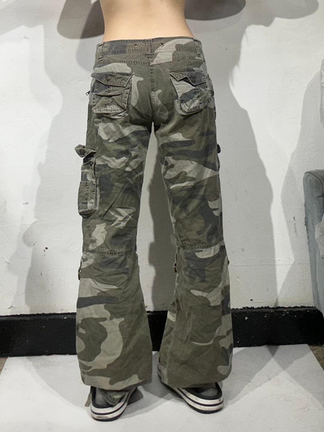 일본 빈티지 카키 카모 와이드 멀티 포켓 카고 팬츠  상품이미지3