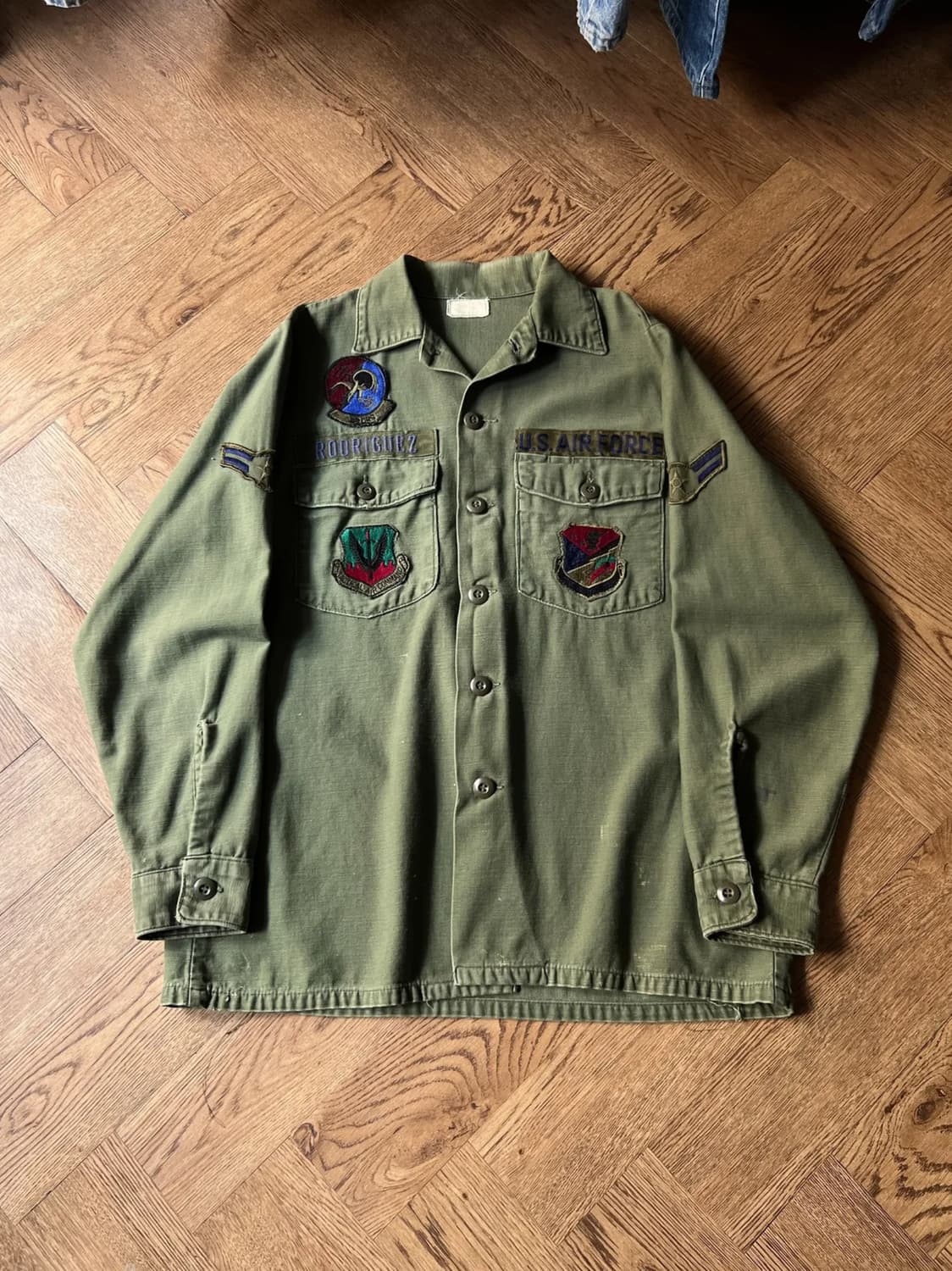 [M]70's 오리지널 미 공군 OG-107 셔츠 상품이미지1