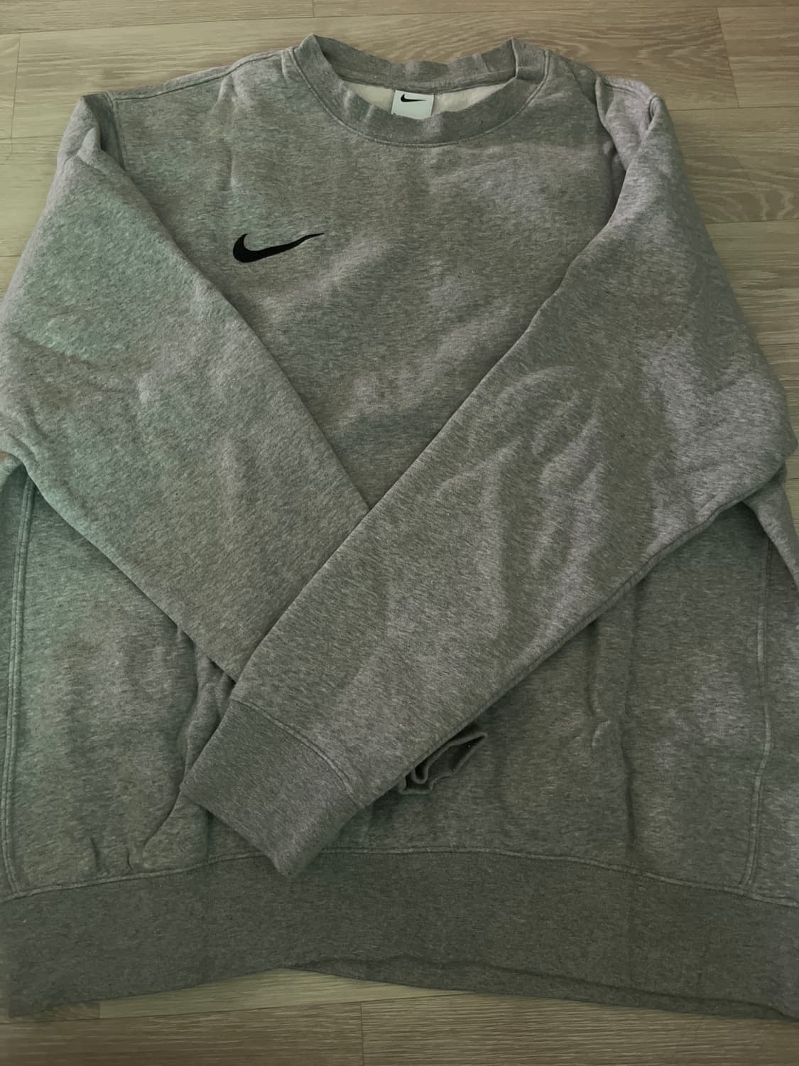 나이키 맨투맨 상품이미지2