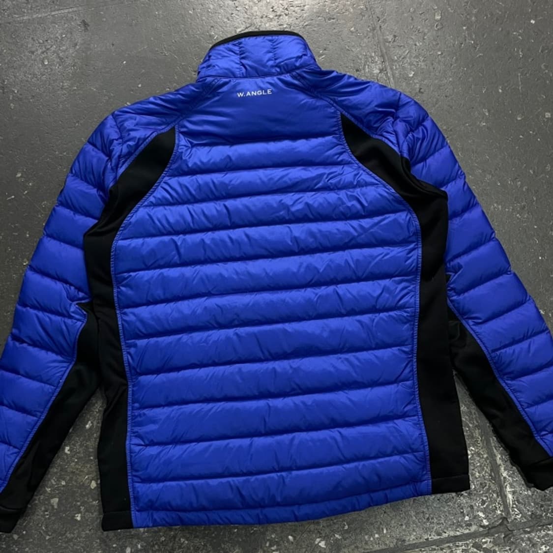 100 와이드앵글 경량패딩  상품이미지6