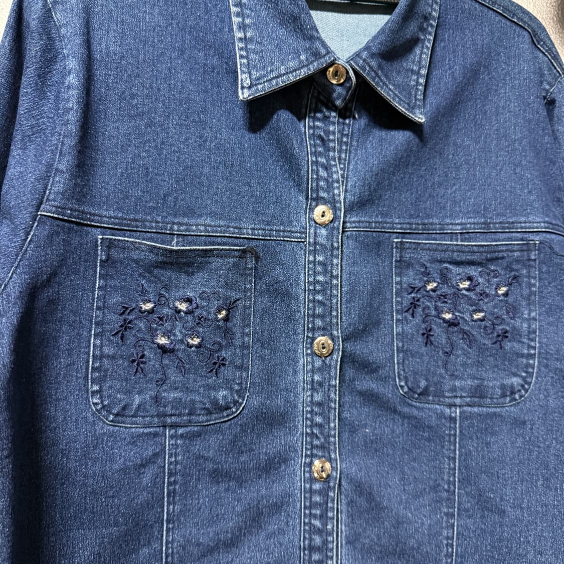 VTG 빈티지 플라워 자수 패턴 중청 데님 셔츠 자켓 상품이미지3