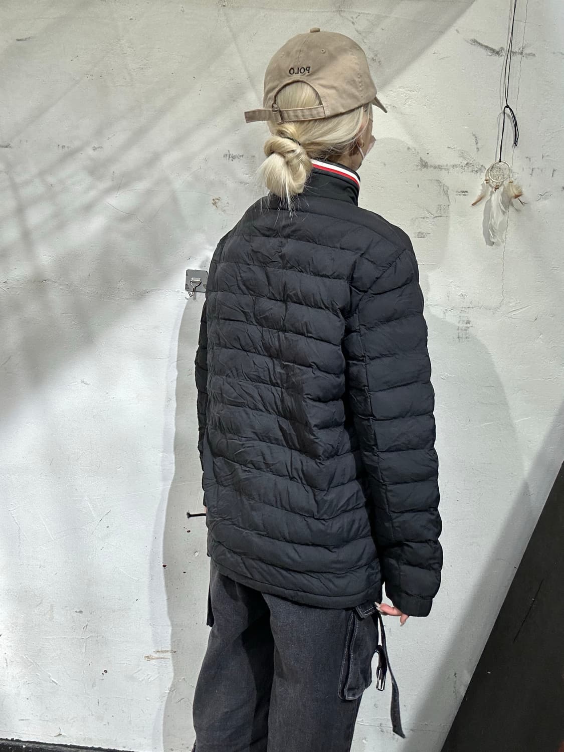 타미 힐피거 블랙 경량 패딩 자켓 M 상품이미지3