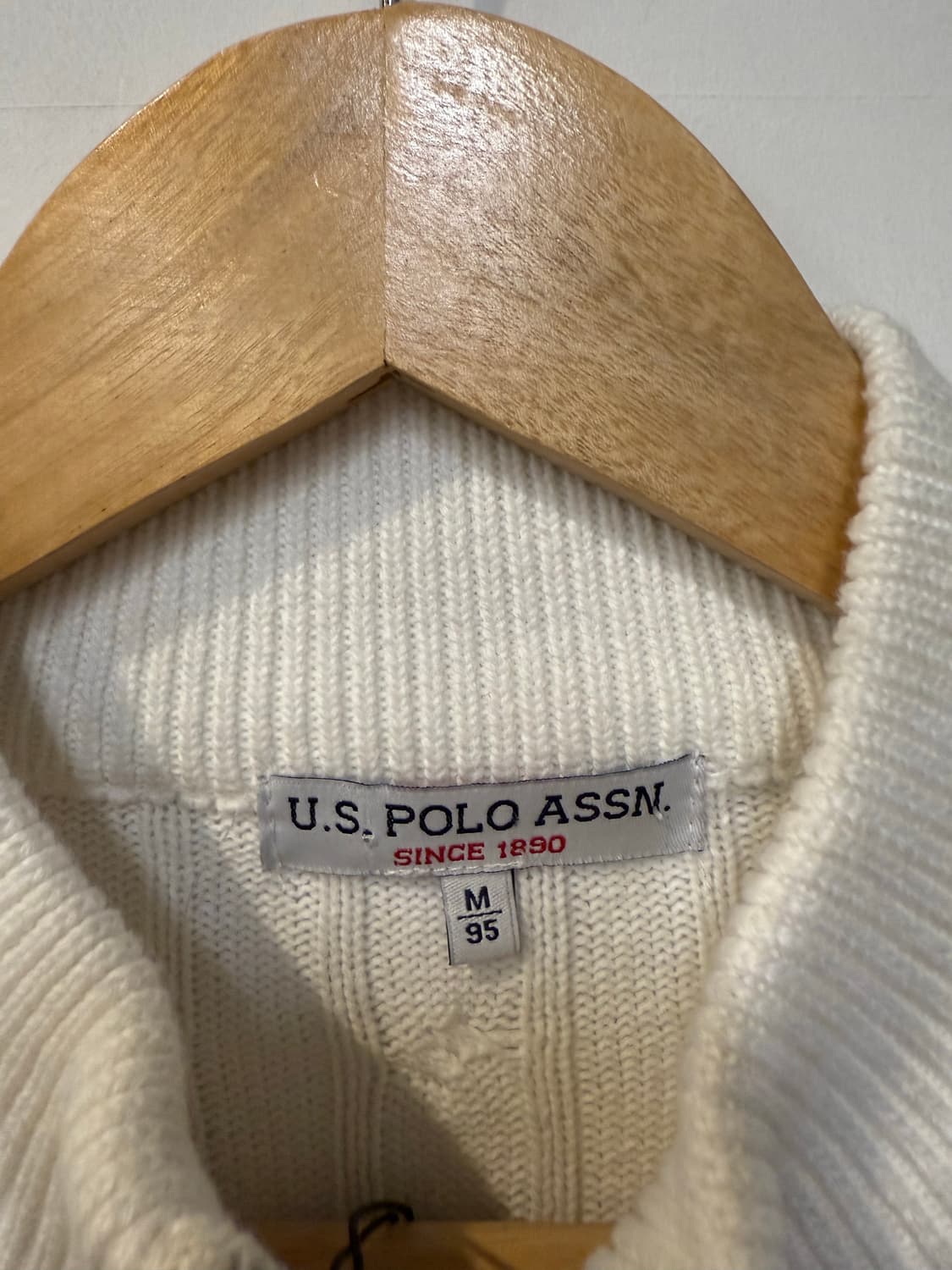 폴로 화이트 하프집업 니트 상품이미지3