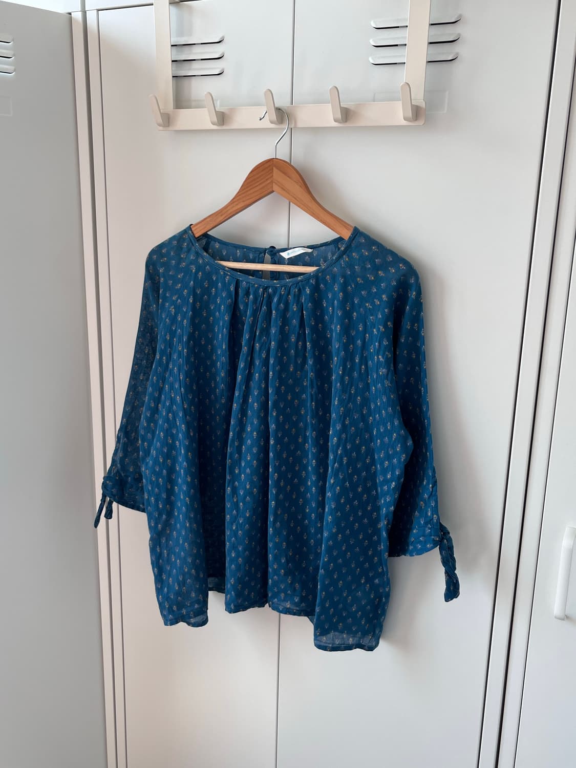 Persodea 스즈코 아오이유우 청록 패턴 블라우스 상품이미지1