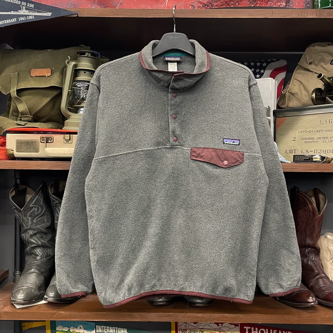 F/W12 파타고니아 신칠라 스냅-T 풀오버 플리스 상품이미지1