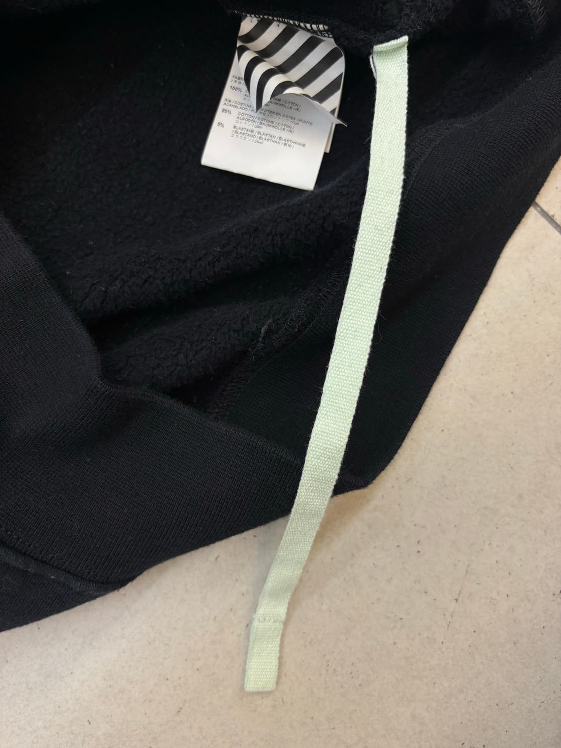 오프화이트 Global warming 맨투맨 상품이미지10