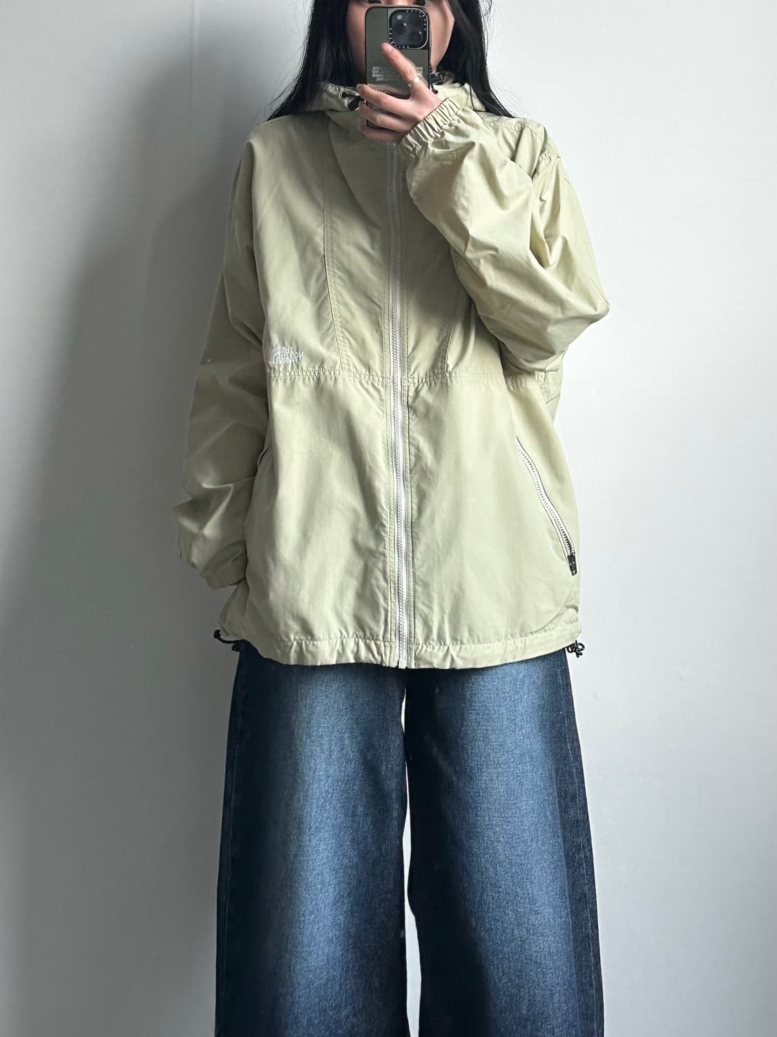 노스페이스 자수로고 나일론 베이지 바람막이 자켓 상품이미지1