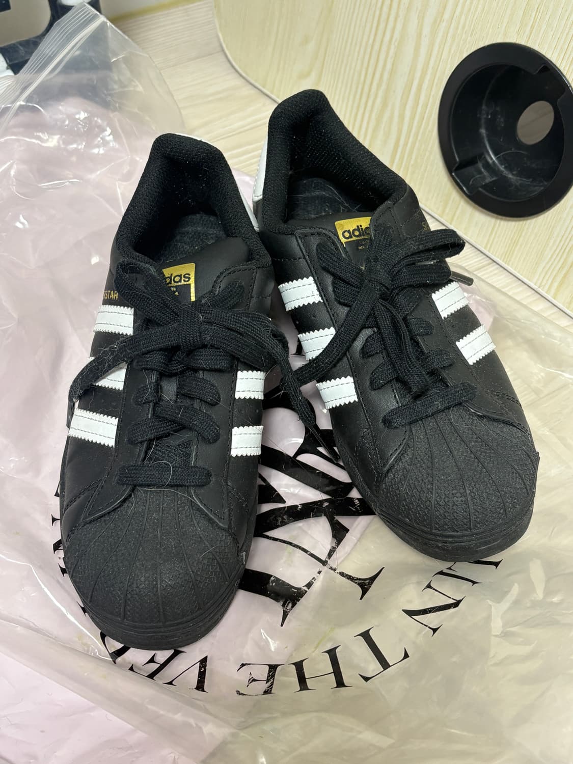 아디다스 슈퍼스타 220 상품이미지2