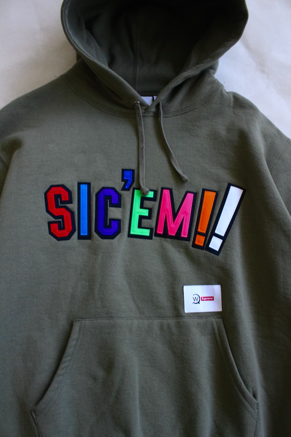 슈프림 x 더블탭스 sic'em!! 후디  상품이미지5