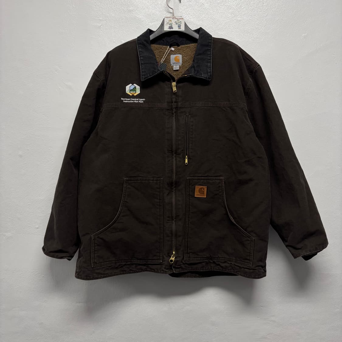 칼하트 C61 자켓 상품이미지1