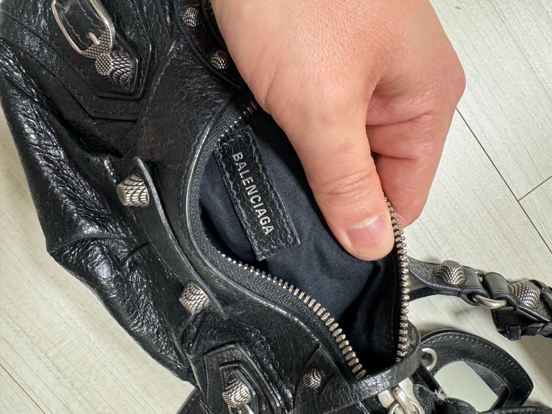 발렌시아가 르카골xs 블랙 실버 상품이미지2