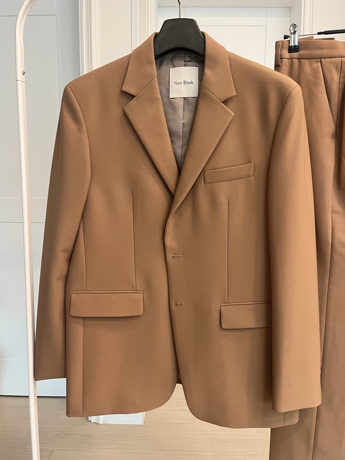 넌블랭크 베이지 셋업 수트 상품이미지2