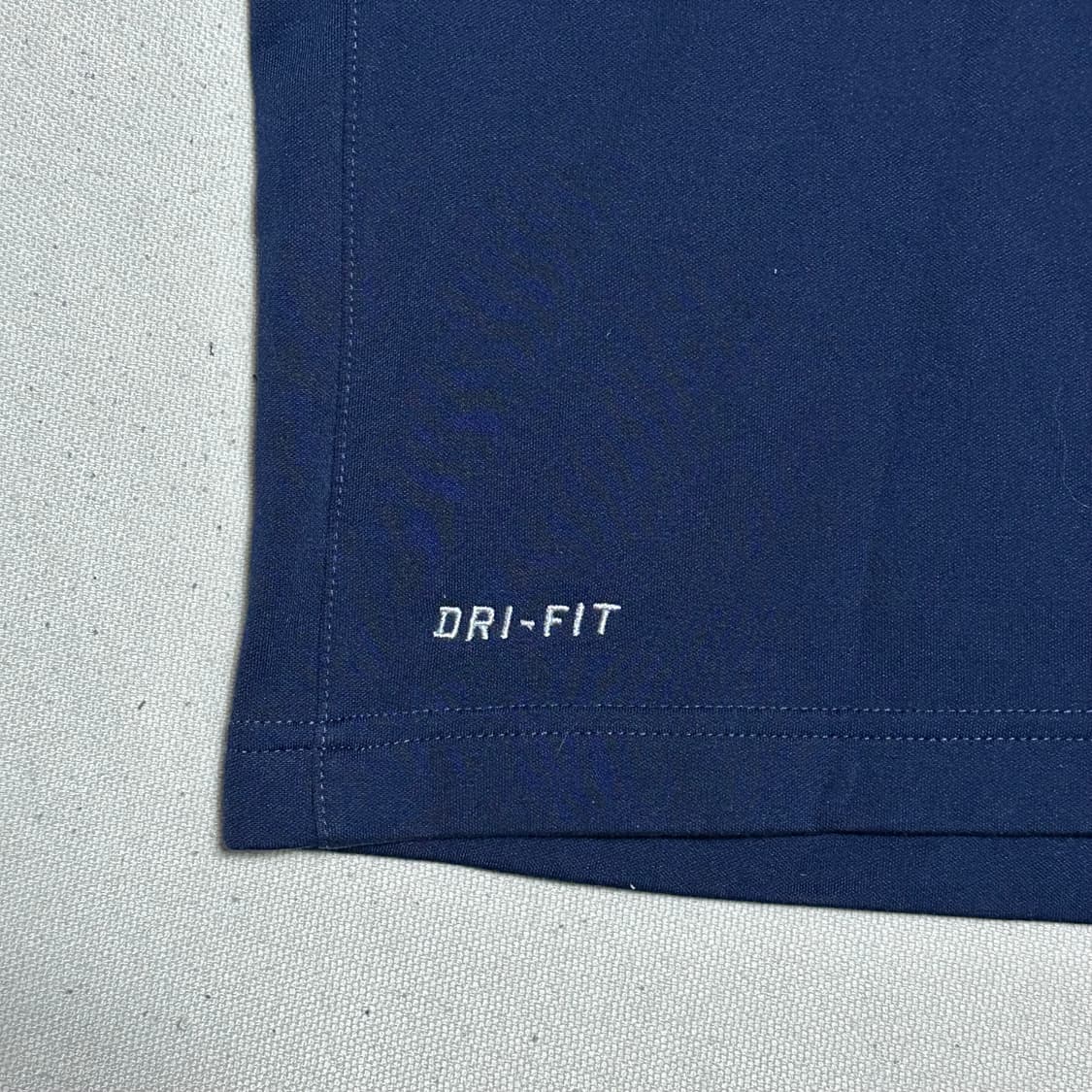 L 나이키 파리 생제르맹 17-18 시즌 네이비 트레이닝 탑  상품이미지5