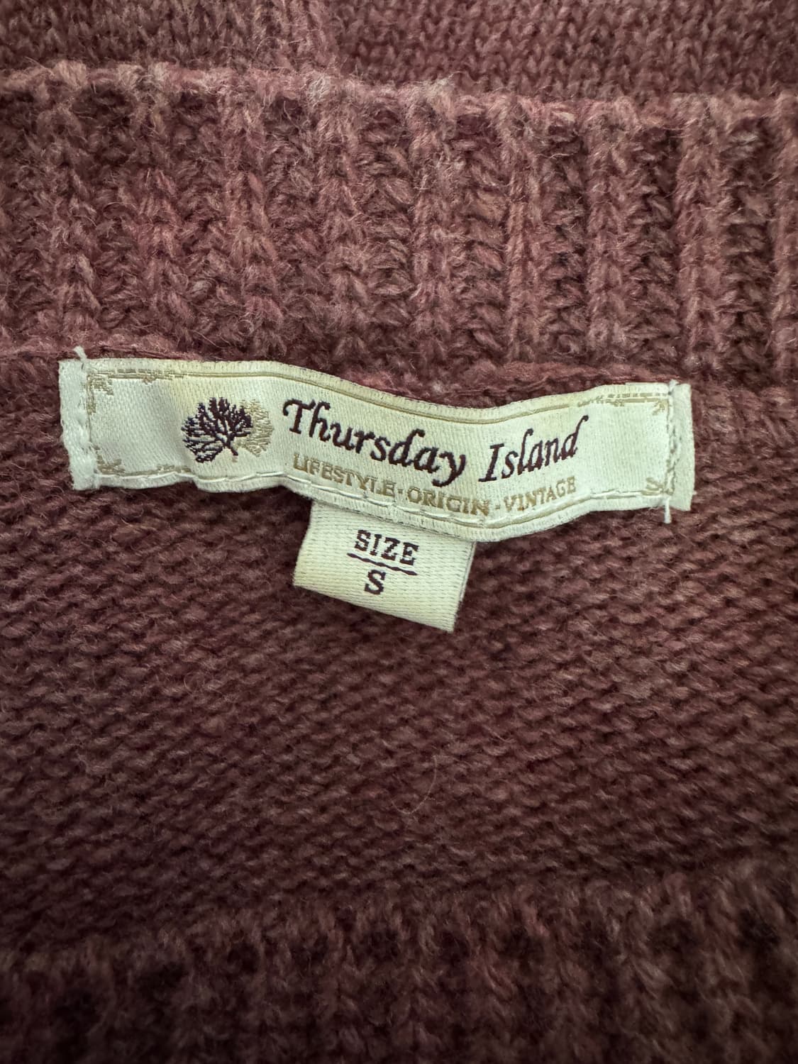 여성 써스데이아일랜드 컬러 블록 풀오버 라운드넥 니트 상품이미지3