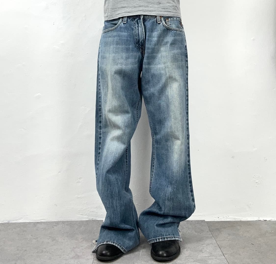 Abercrombie & Fitch 1892 Flare Denim 상품이미지3