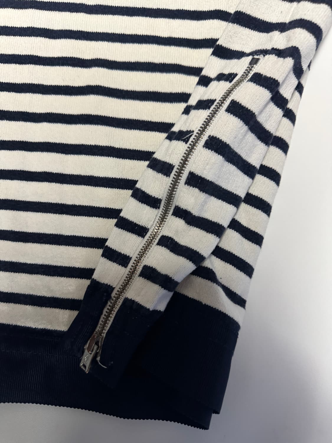 여성 코오롱 커스텀멜로우 입술넥 스트라이프 긴팔티 s 상품이미지5