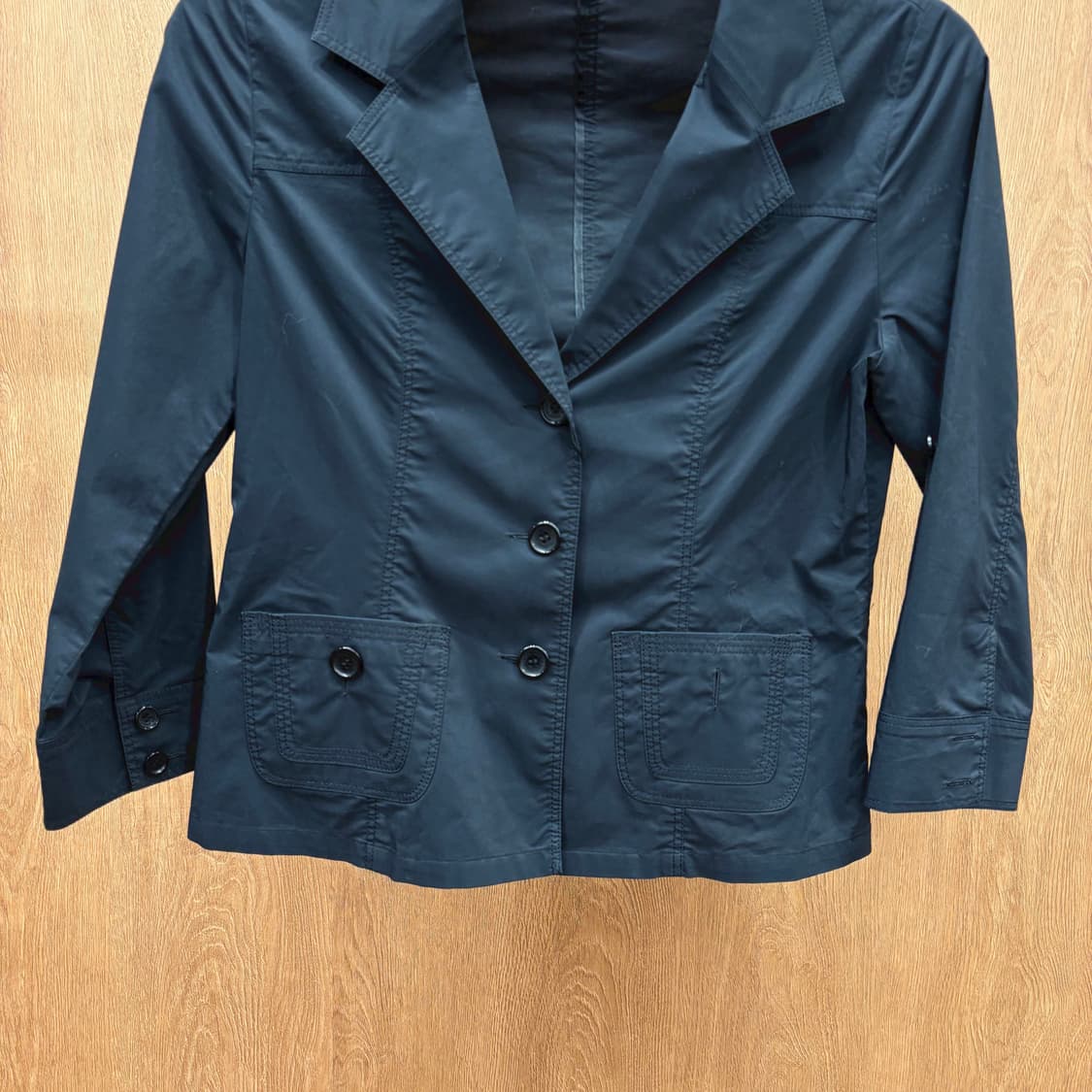 꾸레쥬 코튼 블렌드 테일러드 자켓 노치드 라펠 스티치 절개 디테일 네이비 상품이미지5