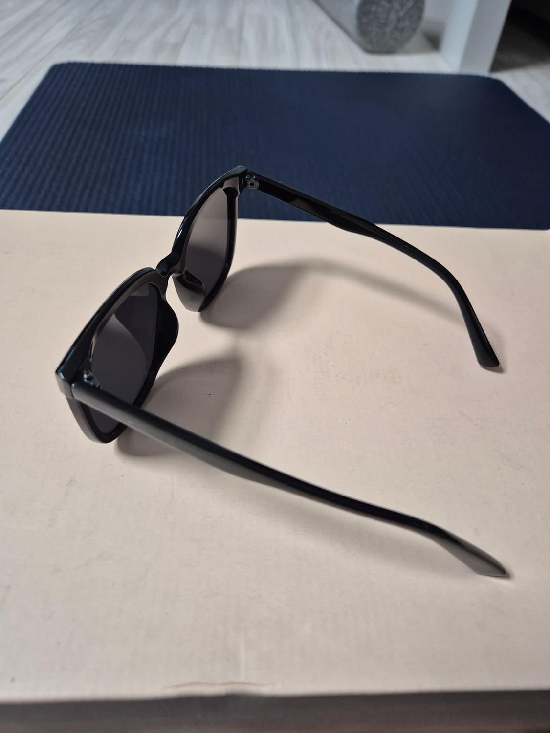 고급 선글라스 (남녀공용 새상품) 상품이미지7