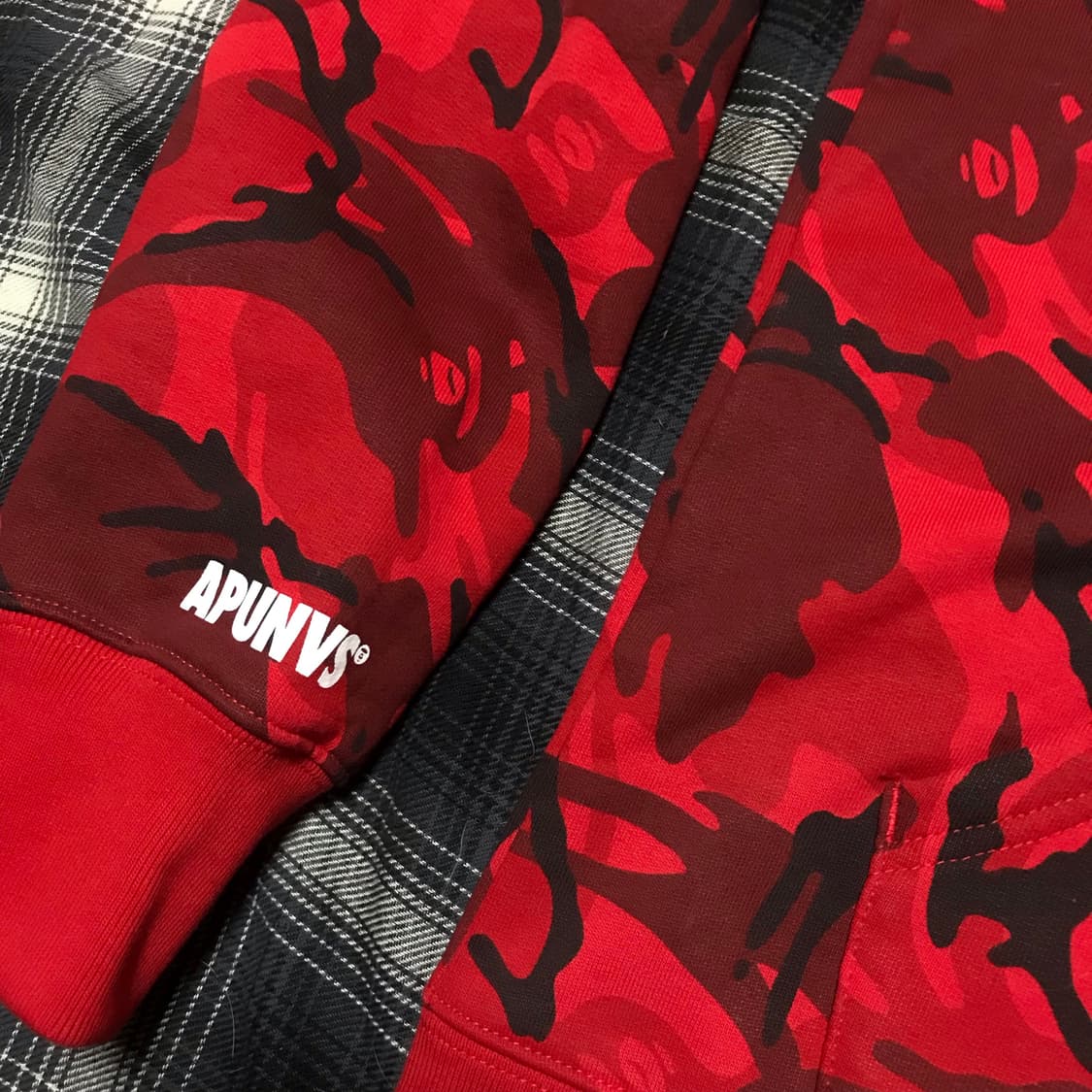 극미중고 Aape by a bathing ape 사루 레드카모 후드집업  상품이미지4