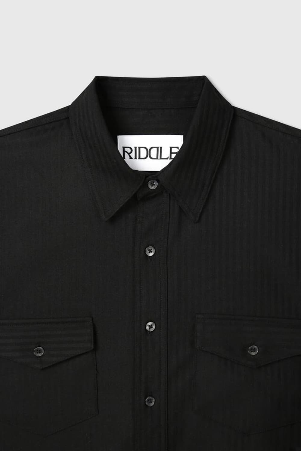 리들 riddle 버티컬 스트라이프 블랙 셔츠 상품이미지3