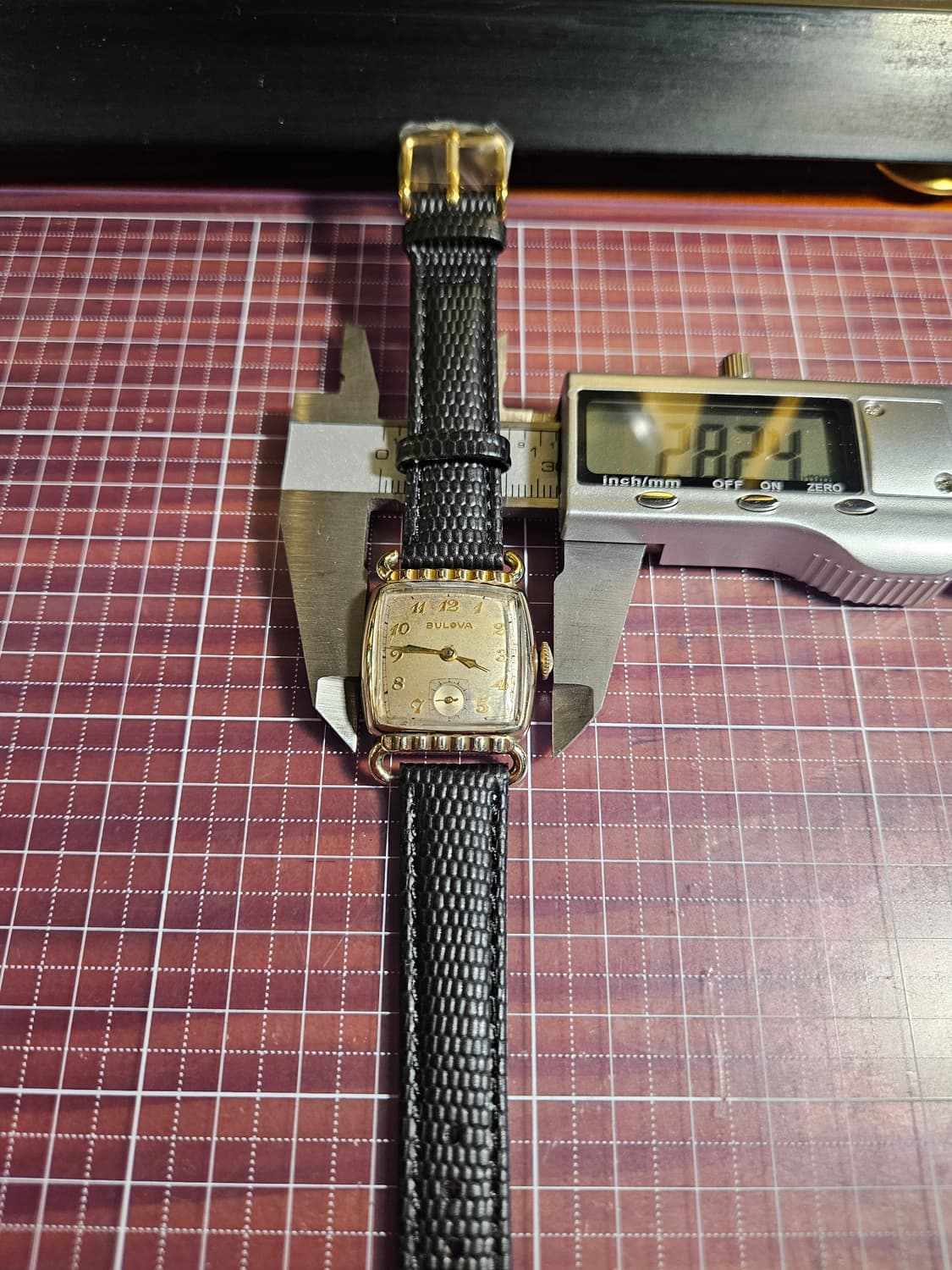 1950s 금장 부로바 빈티지 수동 핸드와인딩 시계 상품이미지3