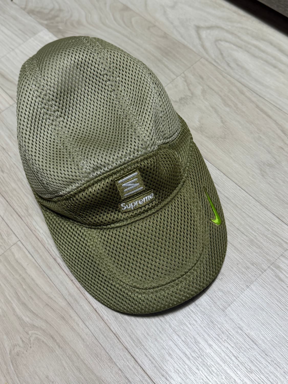 슈프림 나이키 샥스 모자 캡 올리브 상품이미지1