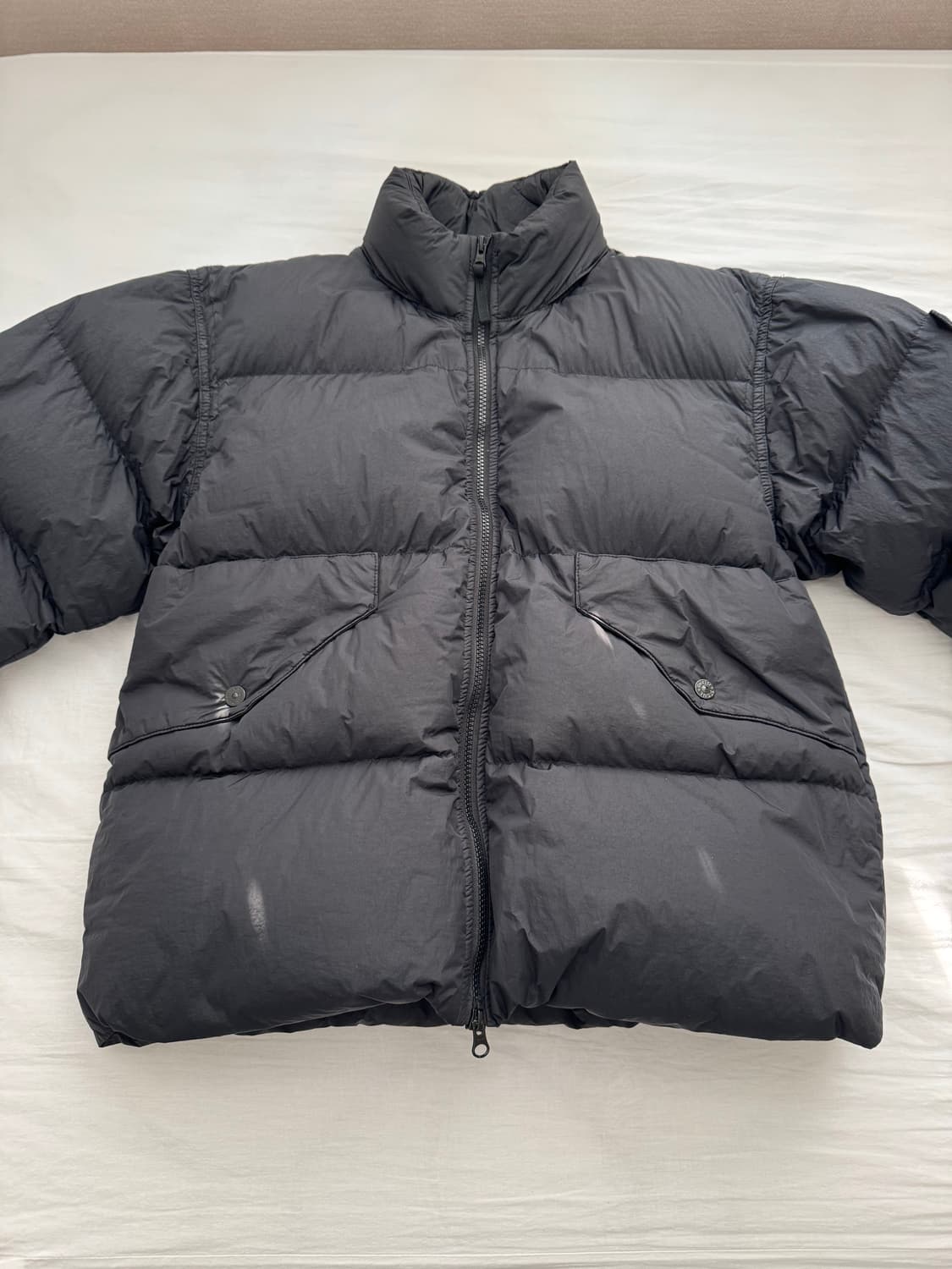 스톤아일랜드 23fw 크링클랩스 논후드 패딩 국내매장판 상품이미지1