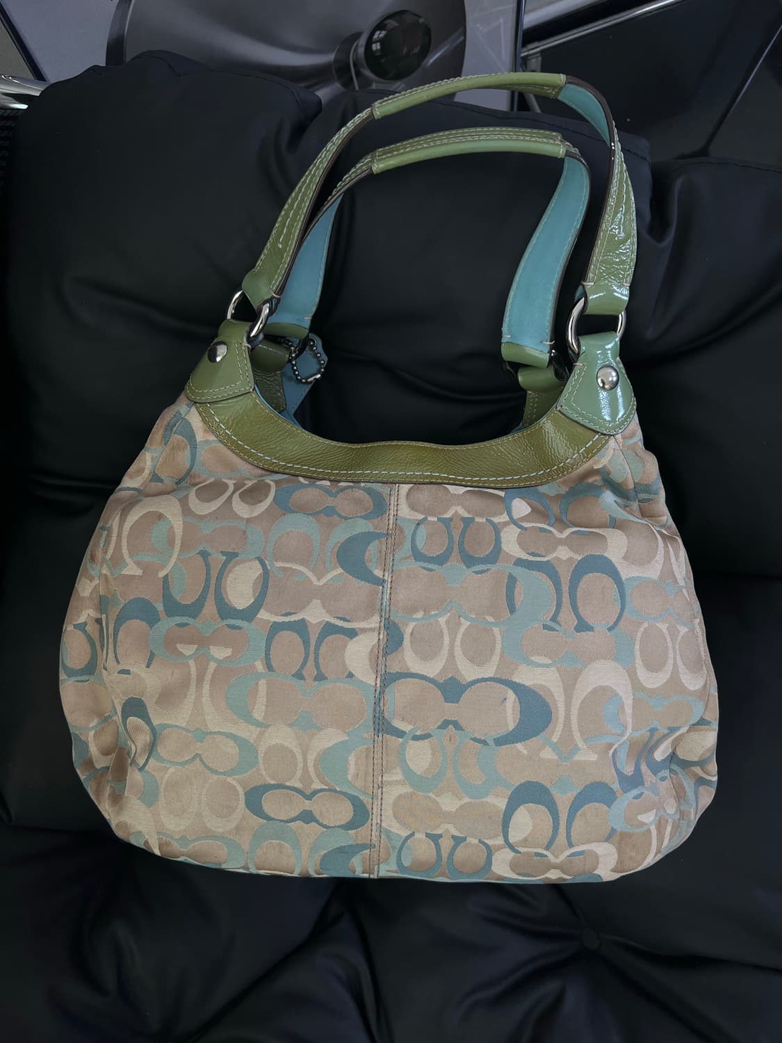 코치 소호 숄더백 상품이미지4