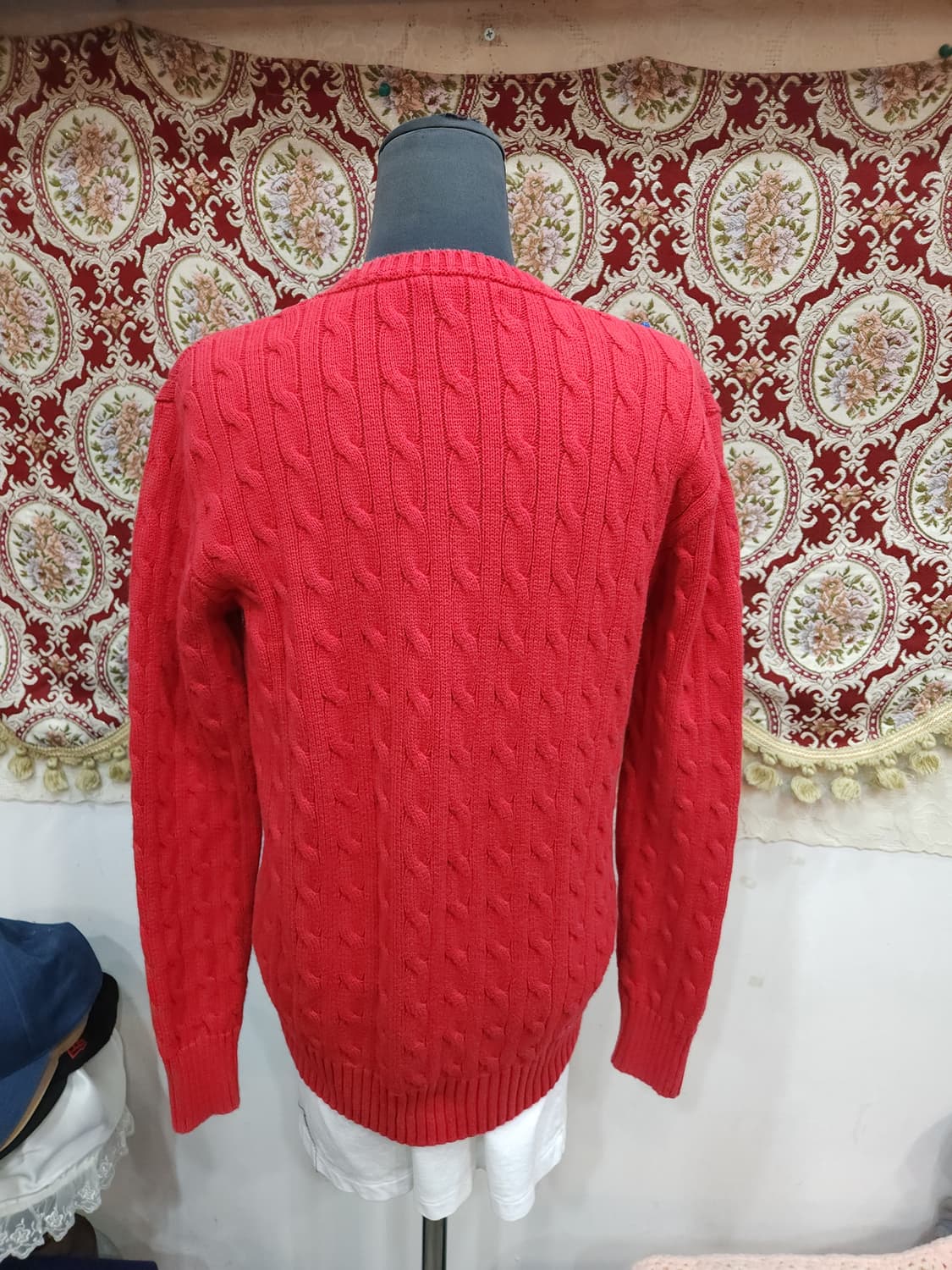 폴로 랄프로렌 레드 꽈배기 코튼 니트
​
 상품이미지6