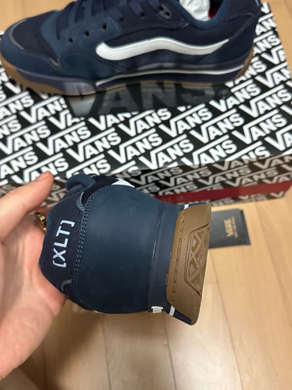 반스 로울리 XLT네이비 블루 280 스케이트화 상품이미지4