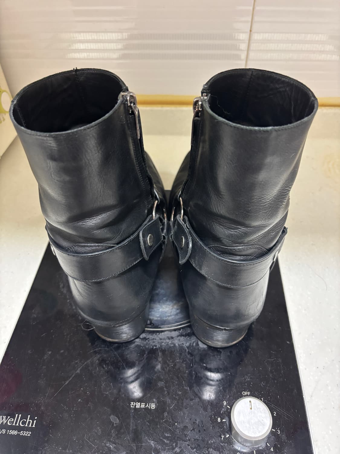 생로랑 하네스 첼시부츠 42 상품이미지2