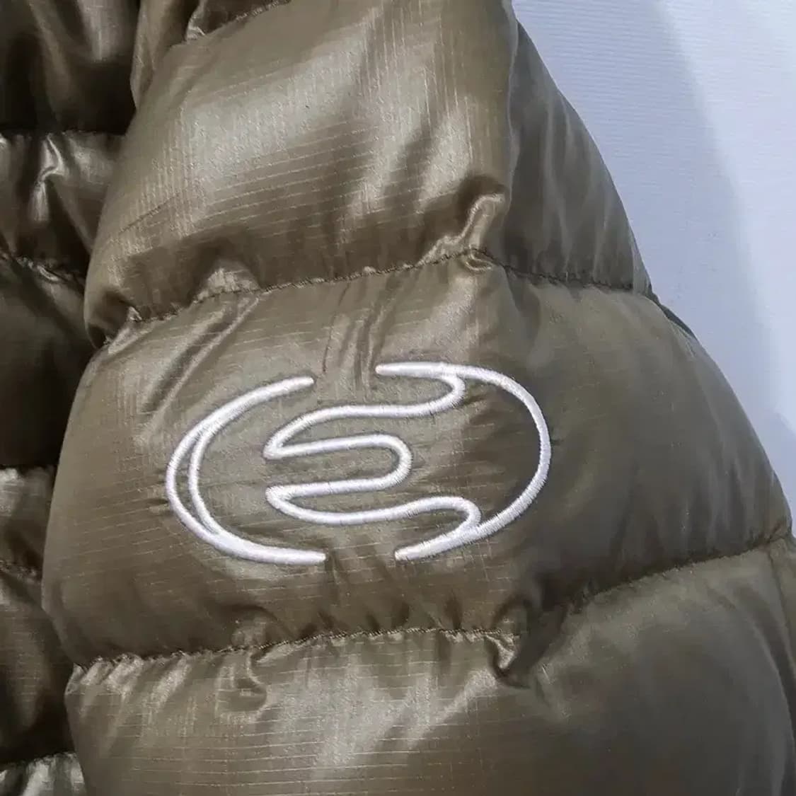 아이더 케셀 슬림 구스다운 패딩 105 상품이미지4