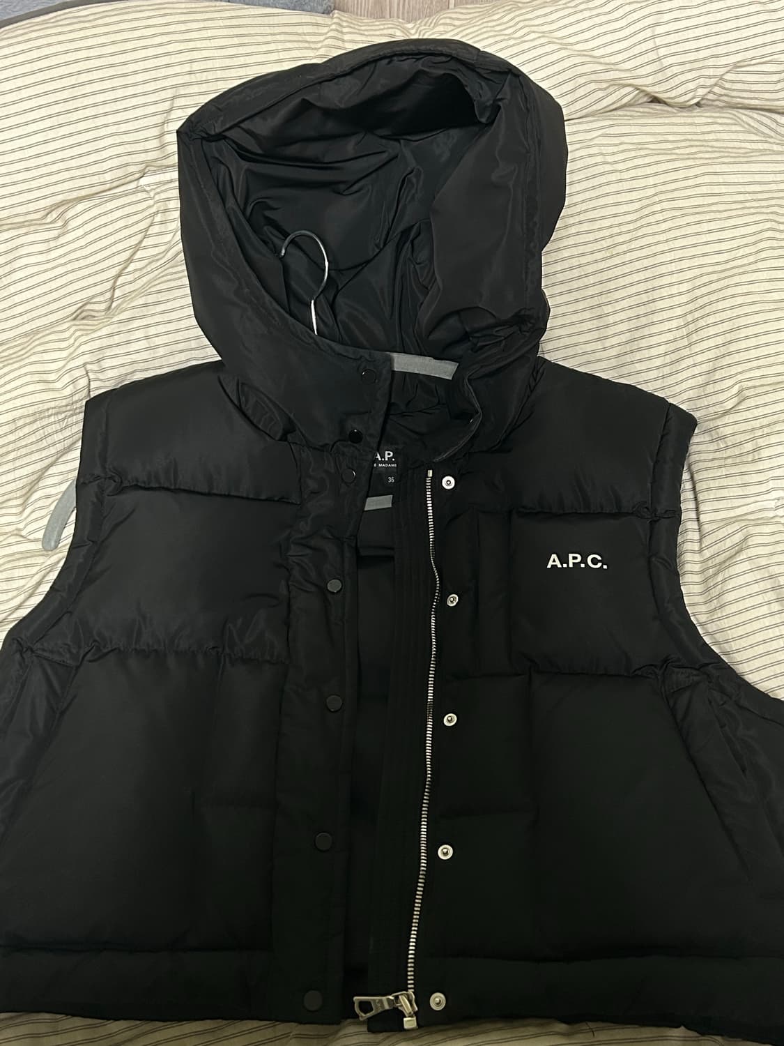 아페쎄 후드베스트 상품이미지1