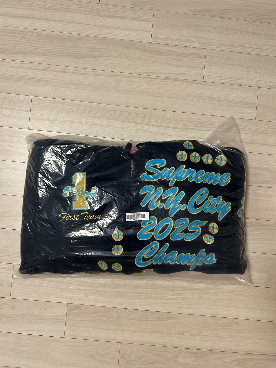 (2XL) 슈프림 리그챔스 후드집업 25fw 상품이미지7