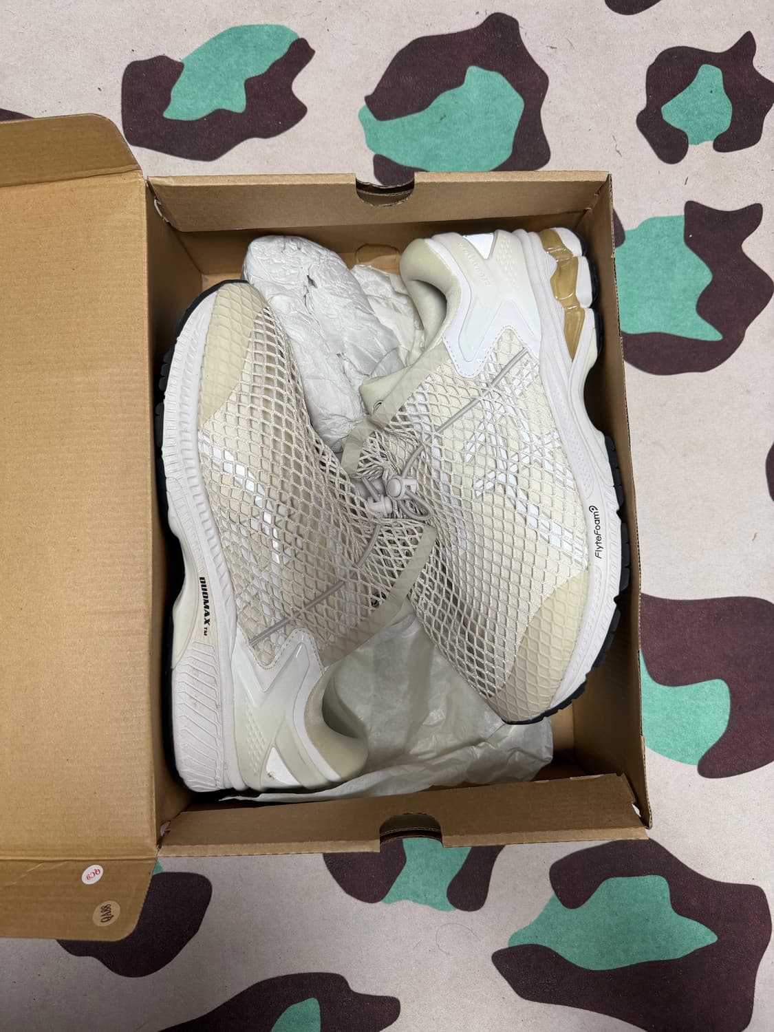 비비안웨스트우드 아식스 젤카야노 상품이미지2