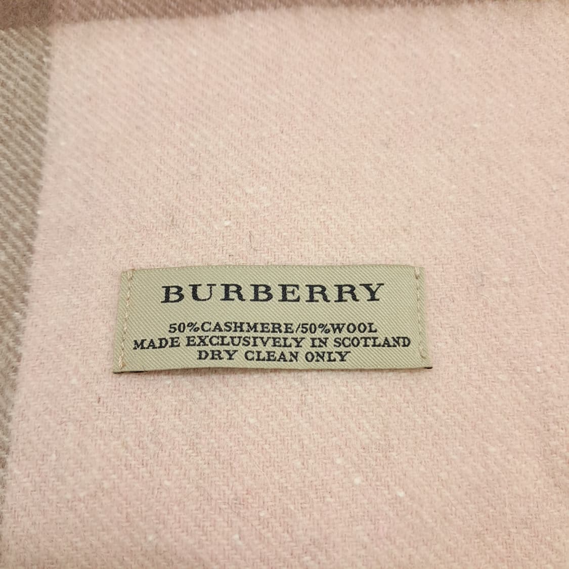 MX158 버버리 연핑크 자이언트 노바체크 캐시미어 울 목도리 머플러 상품이미지4