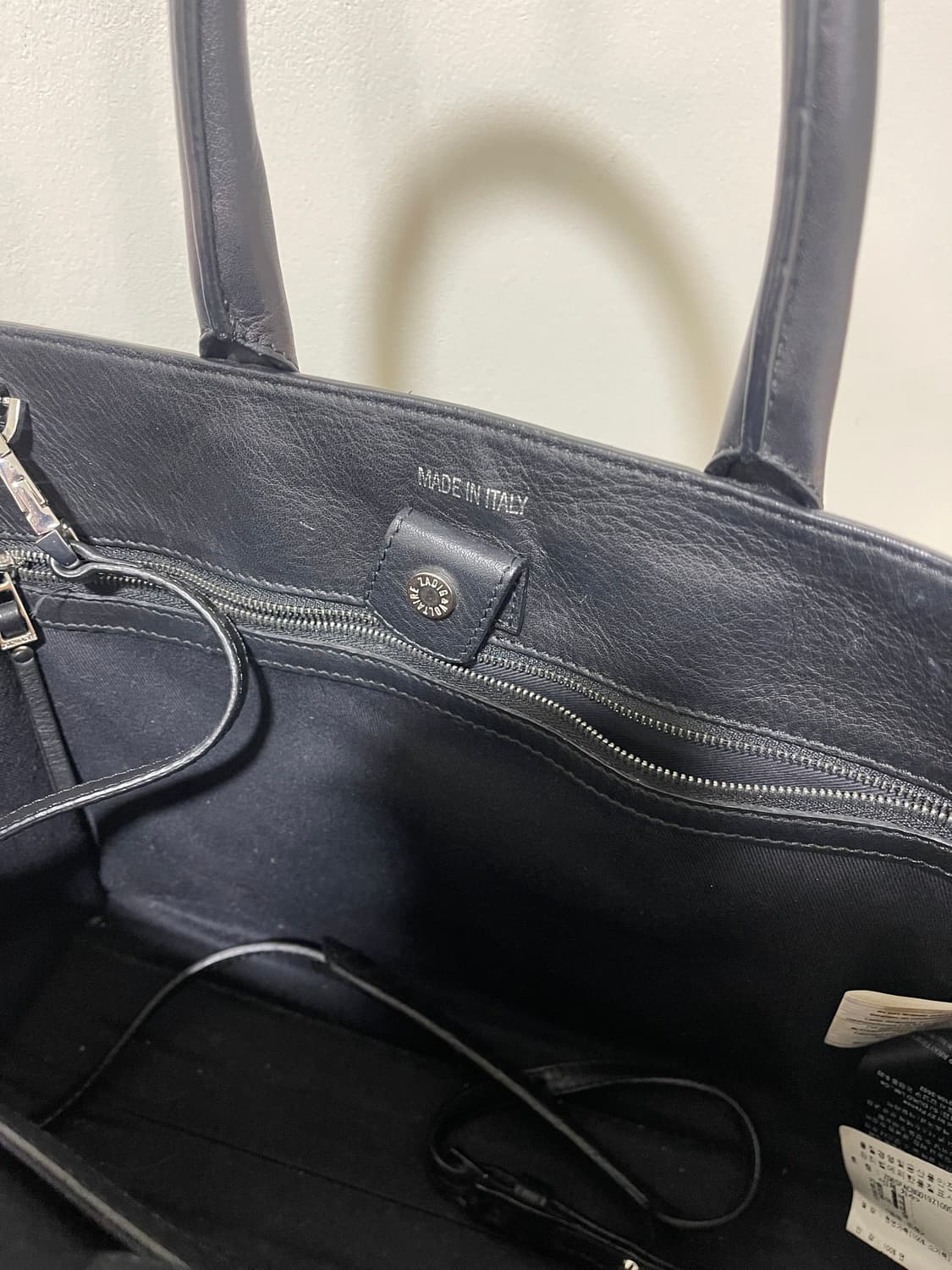 자딕앤볼테르 블랙 스터드 가죽 토트백 상품이미지3