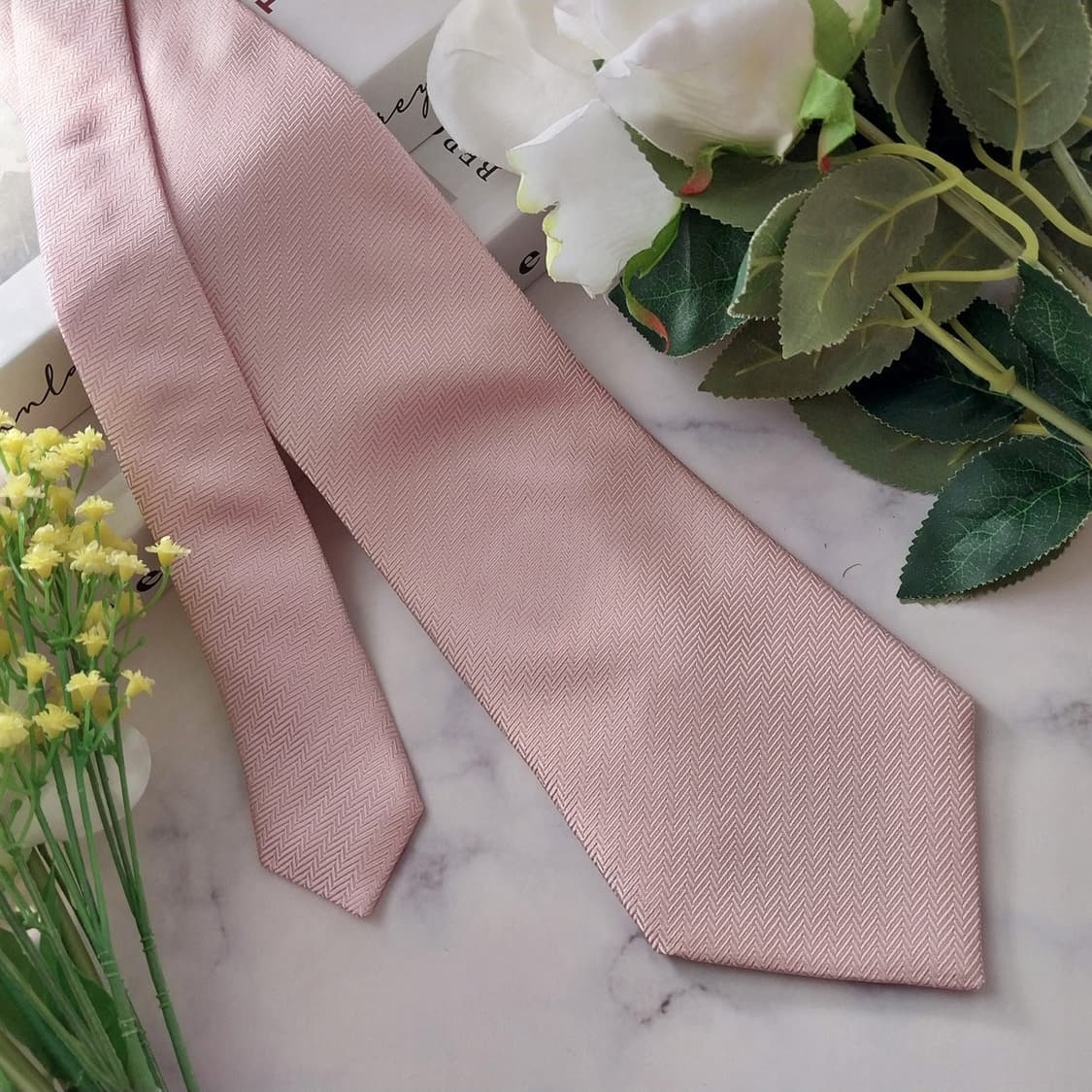 아쿠아스큐텀 실크 핑크 헤링본 패턴 넥타이 9.9cm A+등급 K1351 상품이미지2