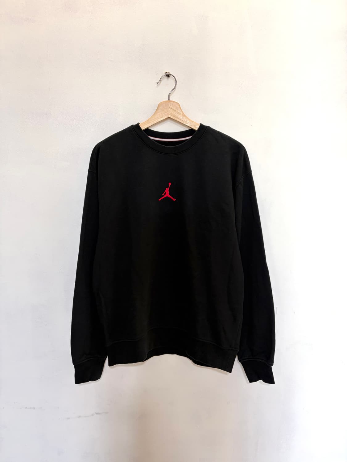 조던 블랙 맨투맨 M 상품이미지3