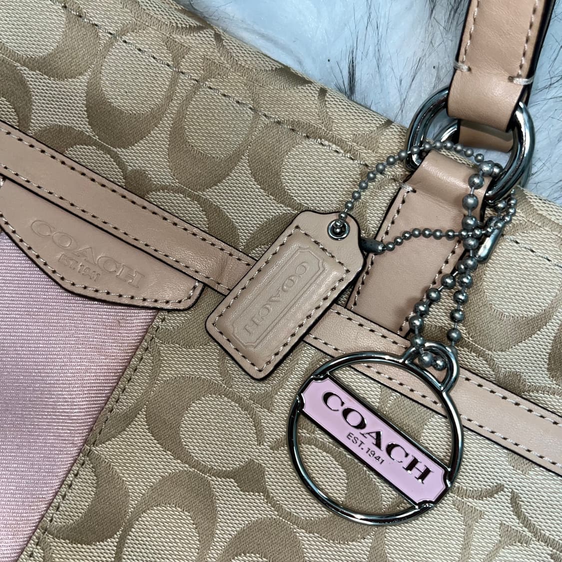 Coach 브라운 핑크 숄더백 상품이미지3