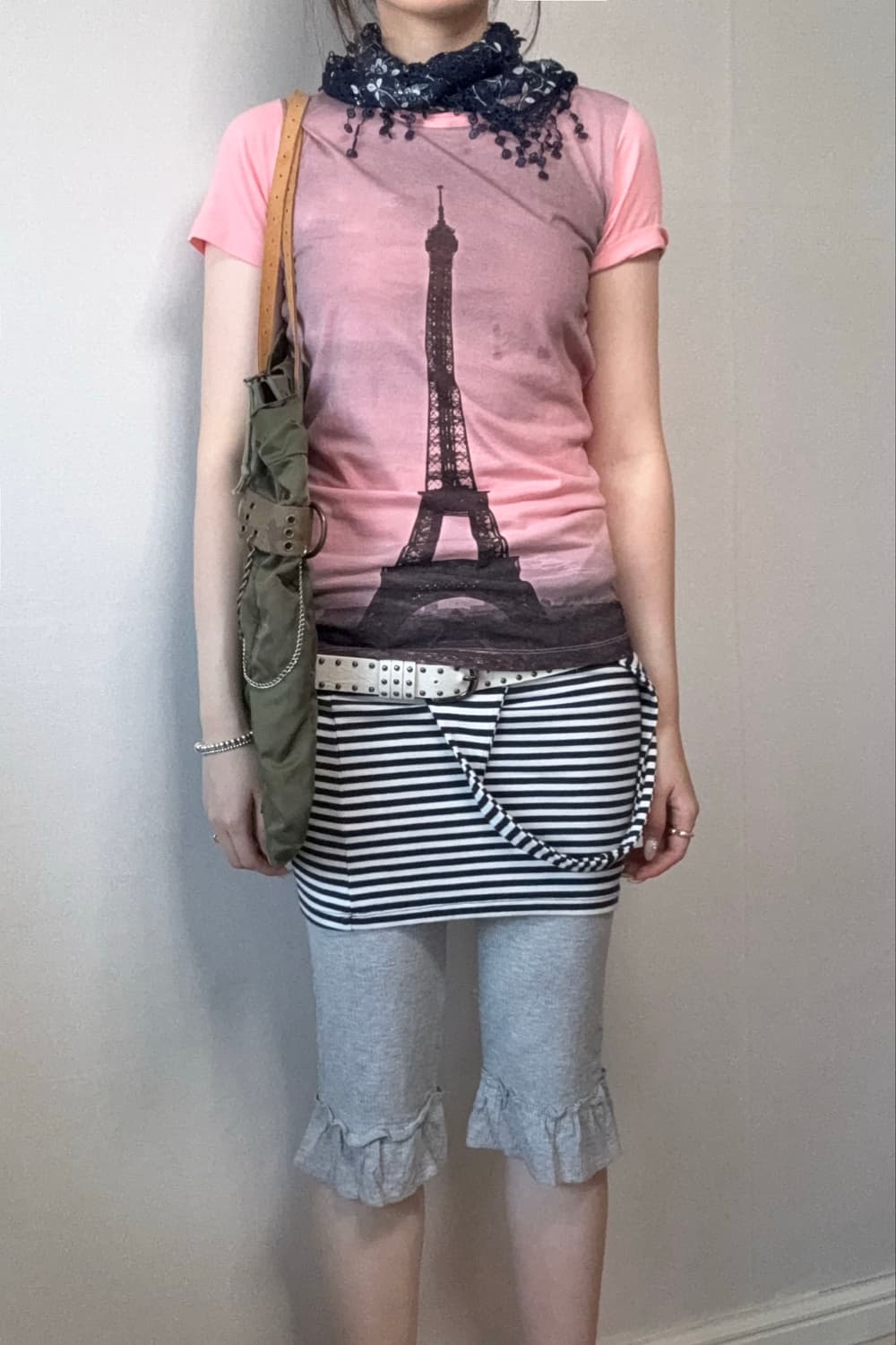 Moschino Eiffel Tower Graphic T-Shirt 상품이미지3