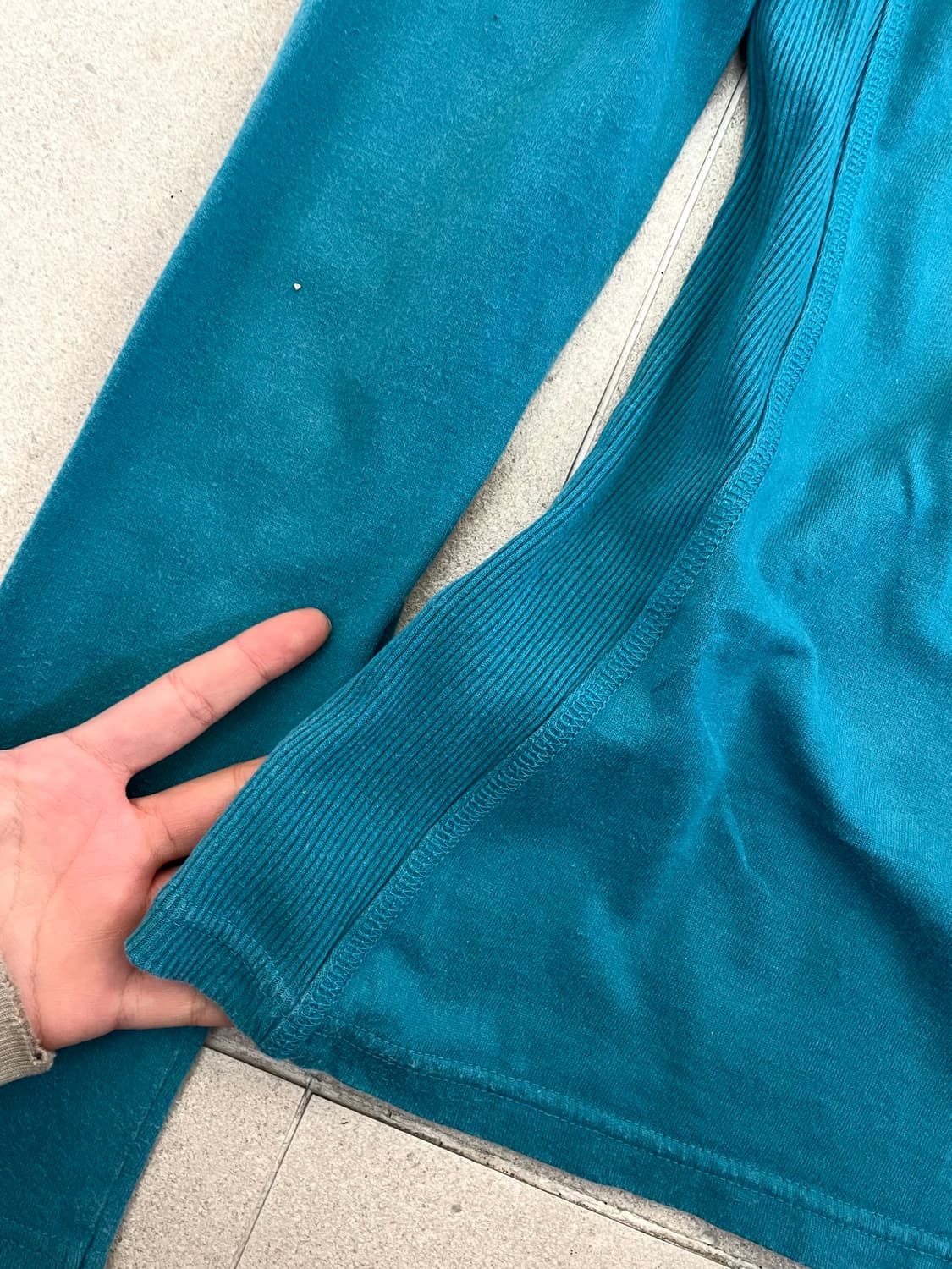 민트 브이넥 아일렛 롱슬리브 상품이미지6