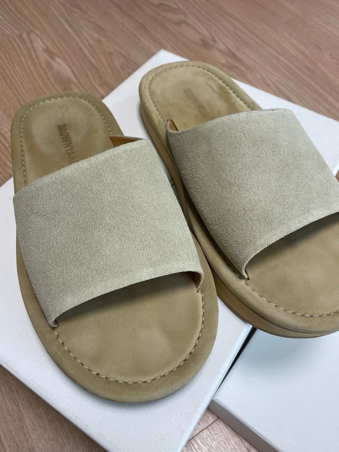 브라운야드 슬리퍼 270 상품이미지1