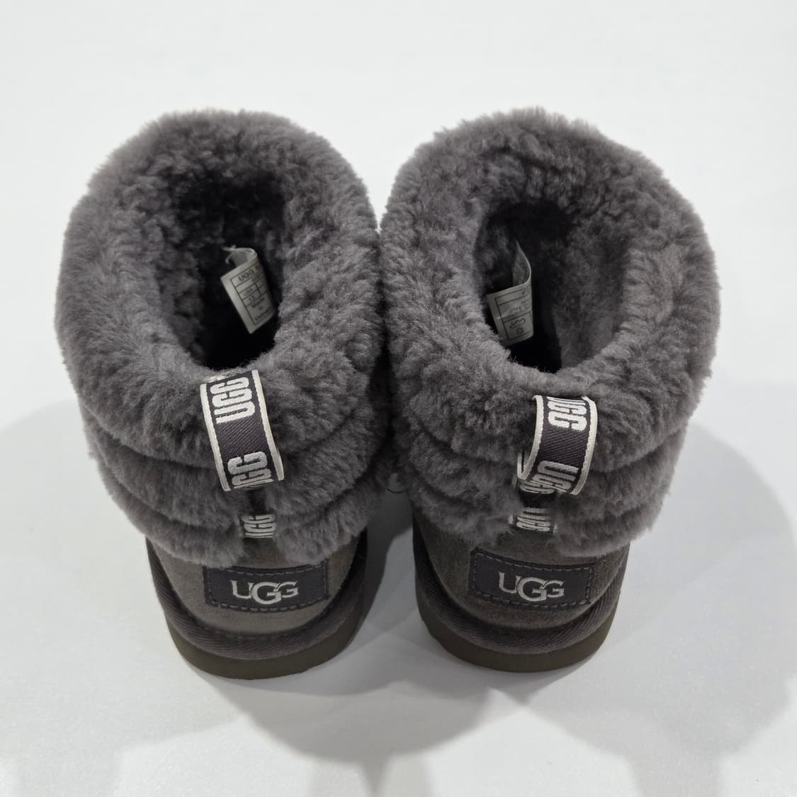 어그 키즈 플러프 미니 퀼티드부츠 195mm 상품이미지4