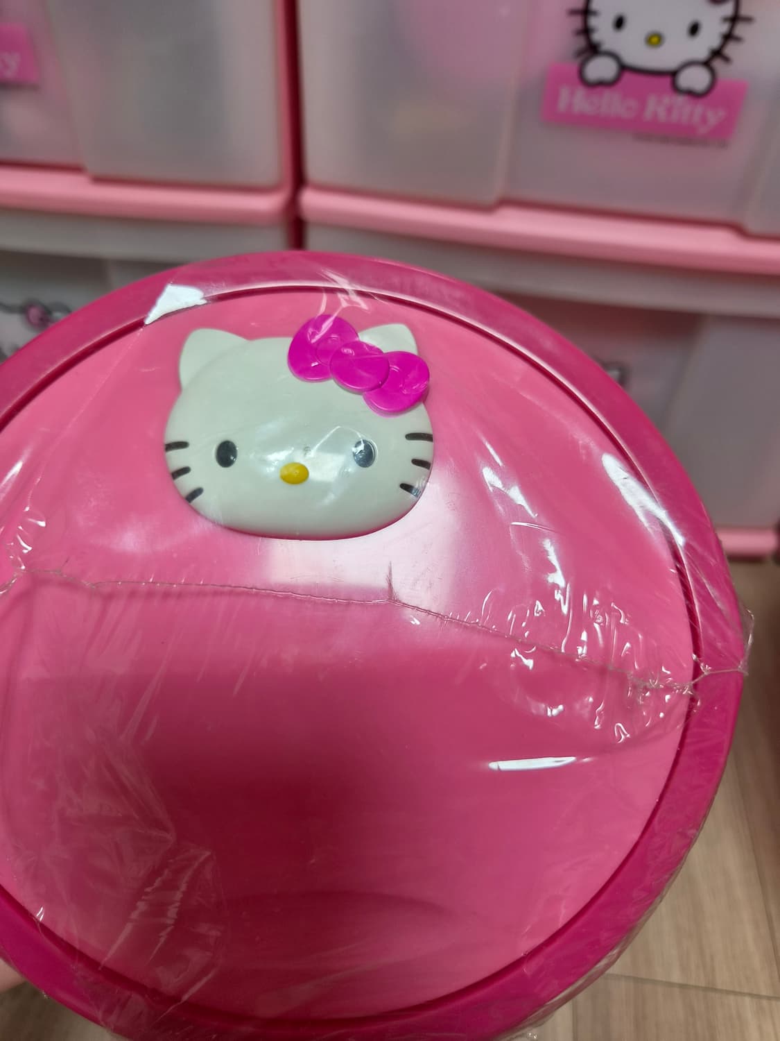 헬로키티 고전키티 핑크 보관함 겸 휴지통 상품이미지2