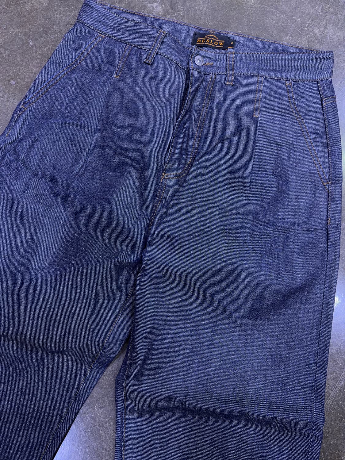 비슬로우 와이드 투턱 셀비지 데님팬츠 딥인디고 32 상품이미지3