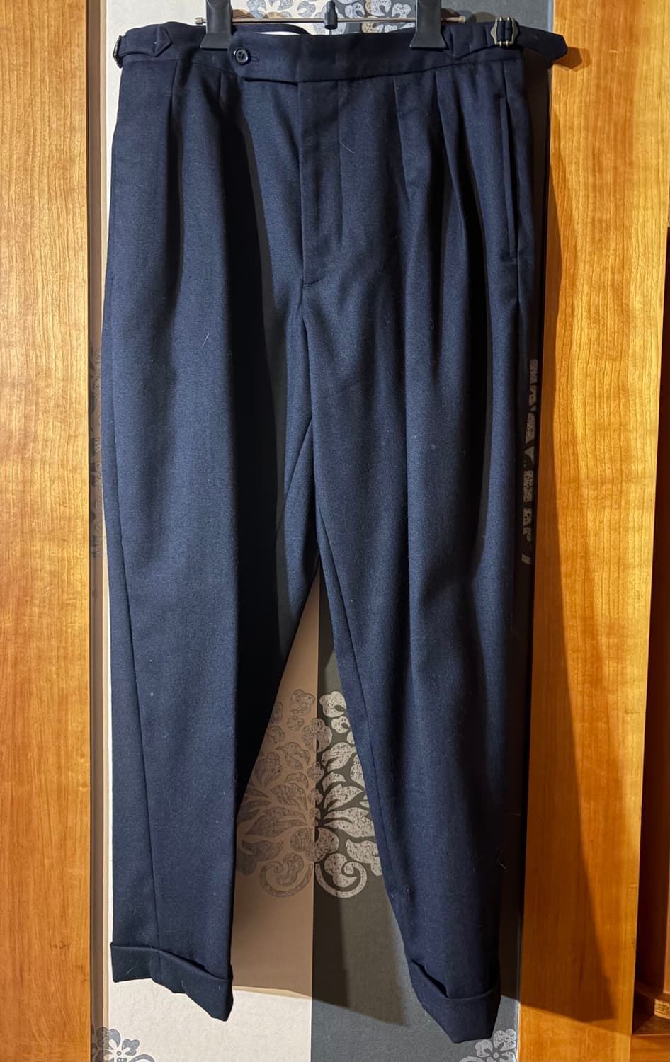 퍼렌 투플리츠 울 크롭 트라우저 상품이미지1