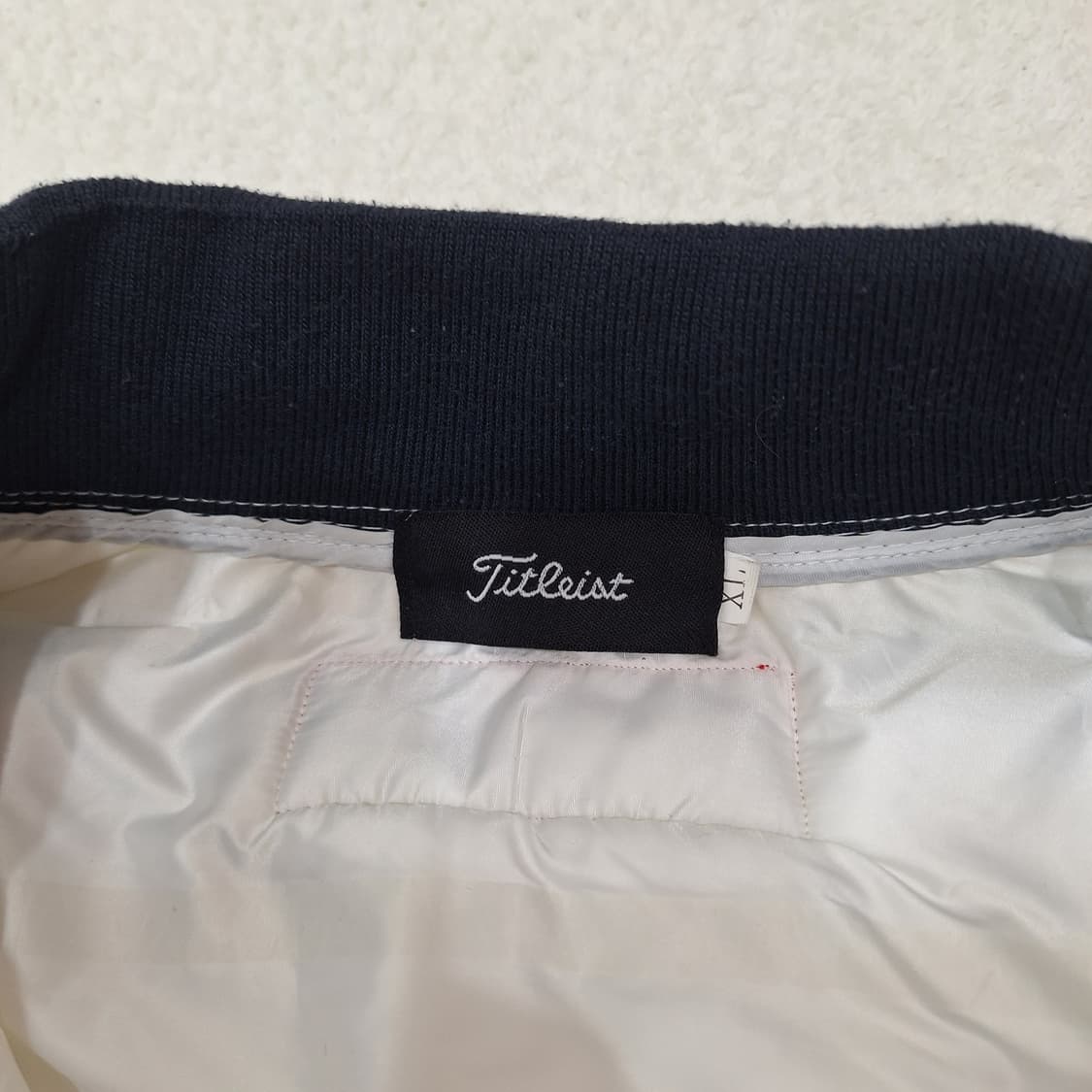타이틀리스트  패딩XL 상품이미지3